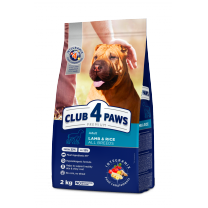 CLUB 4 PAWS Premium pro dospělé psy všech plemen jehněčí příchuť 2 kg (9634)