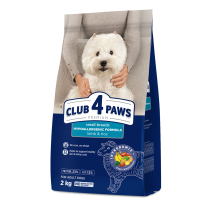 CLUB 4 PAWS™ Premium pro dospělé psy malých plemen CLUB 4 PAWS Premium jehněčí příchuť 2kg (9603)